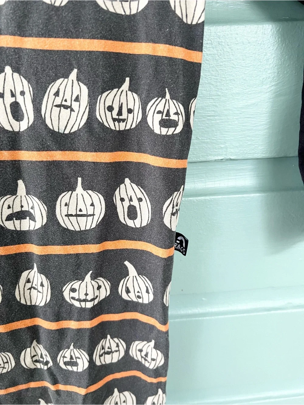 Rags raches halloween